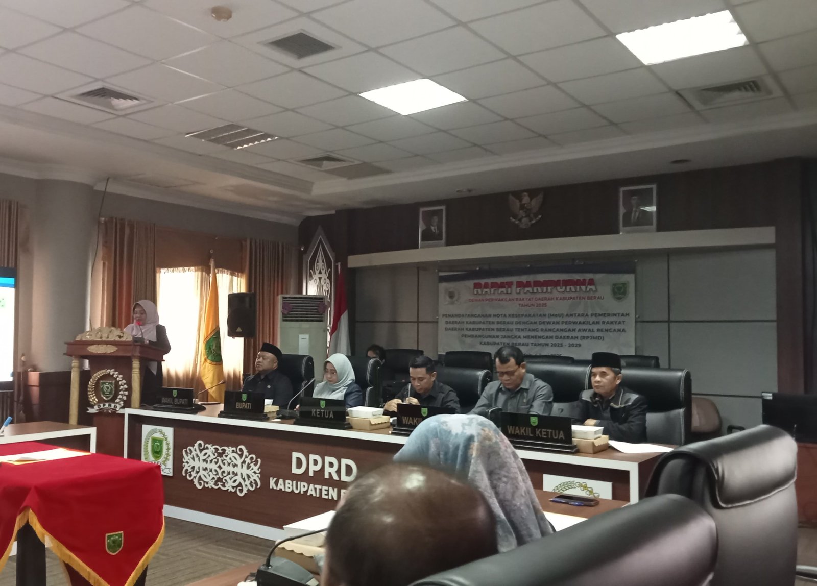 Pemkab dan DPRD Berau Teken MoU Rancangan Awal RPJMD 2025–2029