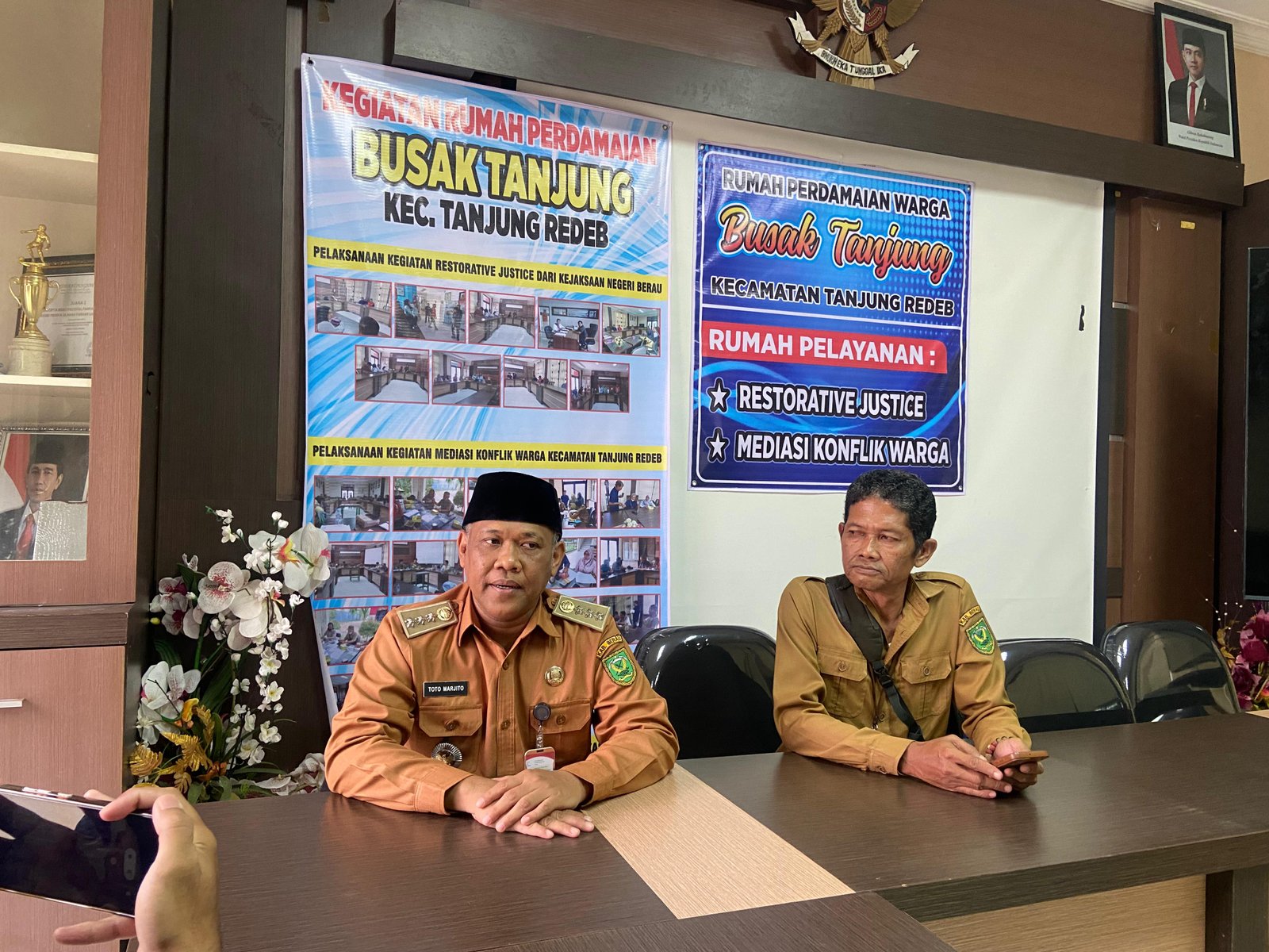 “Busak Tanjung” Hadir, Konflik Warga Selesai di Meja Mediasi