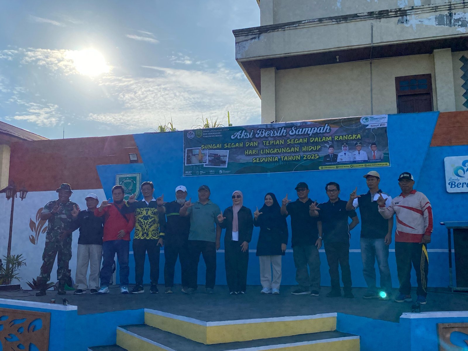 Rayakan Hari Lingkungan Hidup, Bupati Berau Pimpin Aksi Bersih dan Janjikan Bantuan Armada