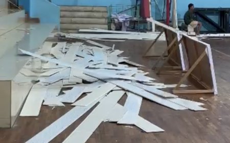 Plafon GOR Berau Runtuh, Penonton Berhasil Menghindar Cepat