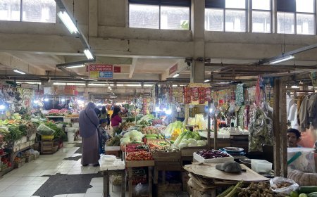 Harga Bawang Merah dan Cabai di Pasar Sanggam Adji Dilayas Merangkak Naik