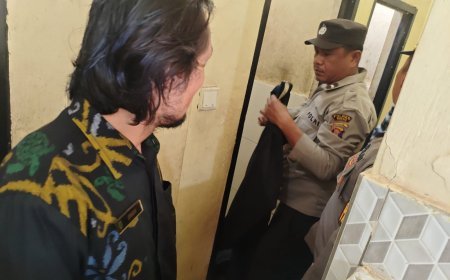 Geger, Sosok Mayat Ditemukan Kaku di Toilet Masjid Pasar Sanggam Adji Dilayas