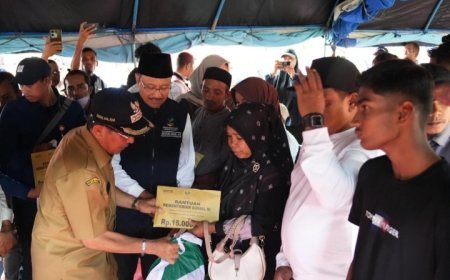 Kemensos Serahkan Santunan Rp15 Juta kepada Ahli Waris Korban Banjir–Longsor Sumatera