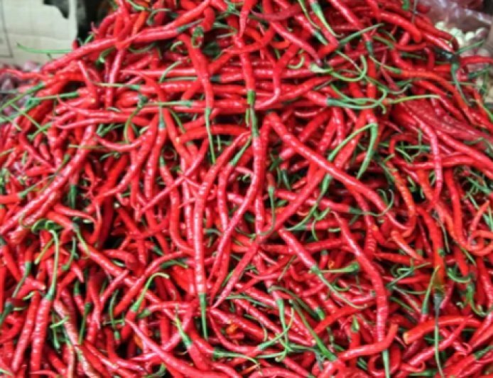 Harga Cabai Rawit Merah Tembus Rp65.400/Kg, Telur Ayam Ras Ikut Naik di Awal Desember