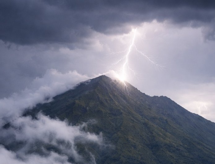 Duka dari Merbabu, Mahasiswi Asal Berau Tewas Tersambar Petir di Jalur Suwanting