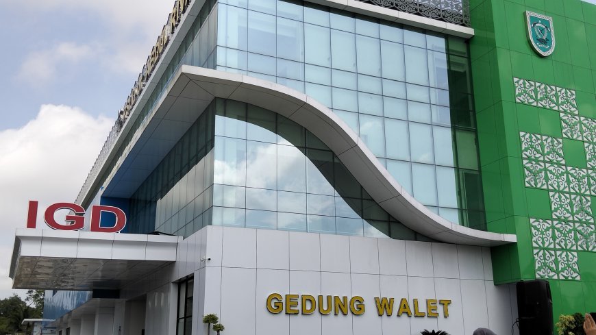 Bupati Sri Juniarsih Kritik Keras Minimnya Privasi Pasien di IGD RSUD dr. Abdul Rivai Berau