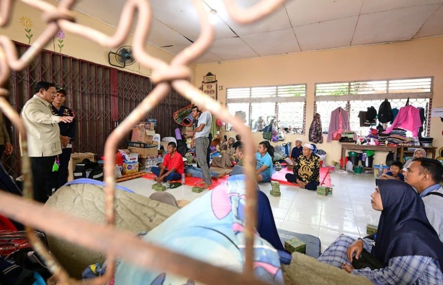 Seskab Teddy Indra Wijaya Tegaskan Penanganan Bencana Sumatra Sudah Berstatus Skala Nasional