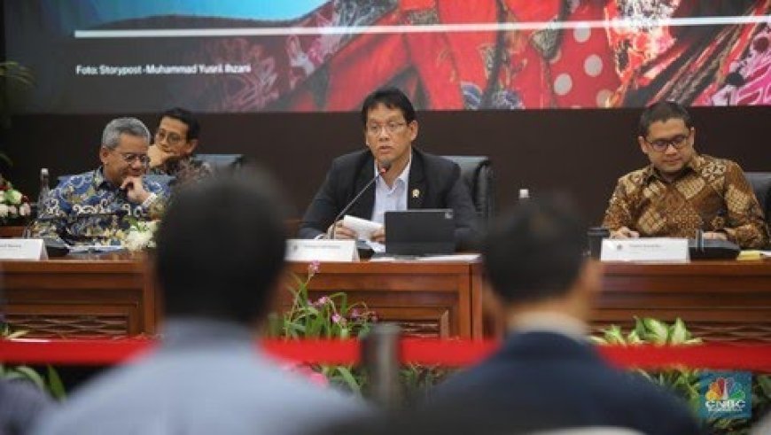 Perlambatan Ekonomi Picu PHK 79.302 Pekerja, Ini Penjelasan Menkeu Purbaya