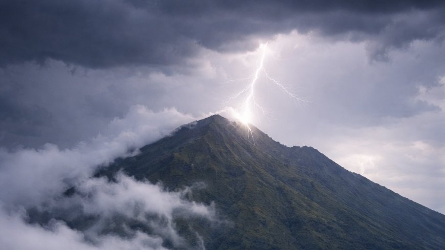 Duka dari Merbabu, Mahasiswi Asal Berau Tewas Tersambar Petir di Jalur Suwanting