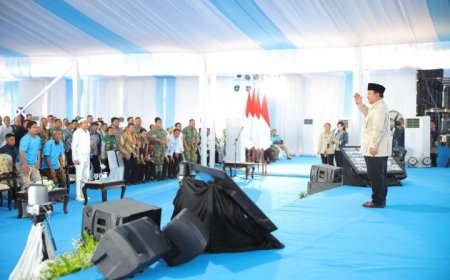 Presiden Prabowo Apresiasi Petani dan Mentan Amran, Indonesia Capai Swasembada Pangan Terbaik Sepanjang Sejarah