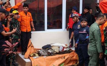 Petunjuk Awal Evakuasi Pesawat ATR 42-500, Barang Milik Korban Ditemukan di Dasar Jurang