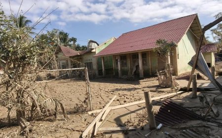 Kemendikdasmen Terbitkan Aturan Pembelajaran Darurat bagi Sekolah Terdampak Bencana