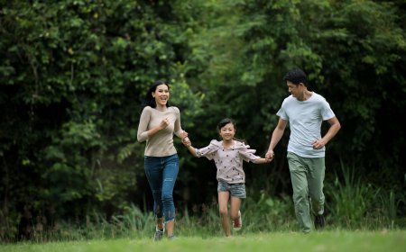 Indonesia Masuk Jajaran Negara Paling Bahagia di Dunia, Ikatan Sosial dan Spiritualitas Jadi Kunci Utama