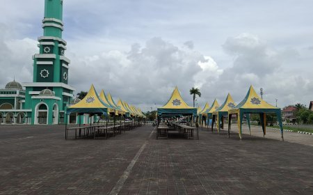 Ludes Terpesan! Lapak Pasar Ramadhan Masjid Agung Baitul Hikmah Berau Sudah Full