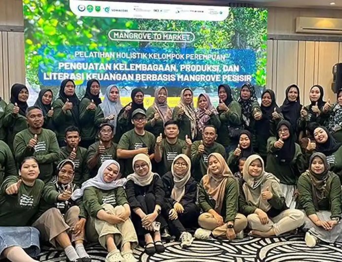 Dari Hutan ke Pasar: Langkah Maju Kelompok Perempuan Berau Mengolah Ekonomi Biru