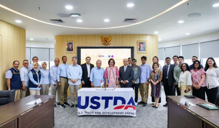 OIKN dan USTDA Teken Kontrak Hibah 2,49 Juta Dolar AS untuk Solusi Kota Cerdas