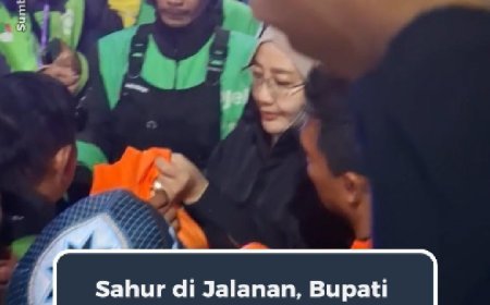 Bupati Berau Bagikan Sembako untuk Ojol Saat Sahur on the Road