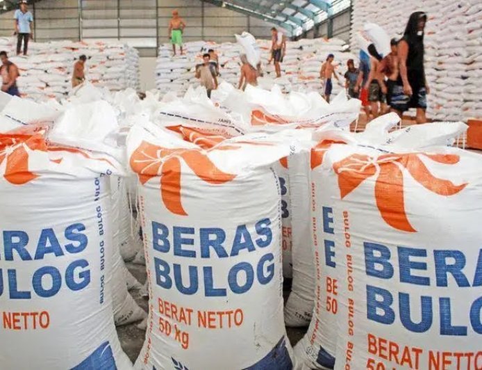 Bulog Kaltim-Kaltara Salurkan Bantuan Pangan ke 323 Ribu Keluarga