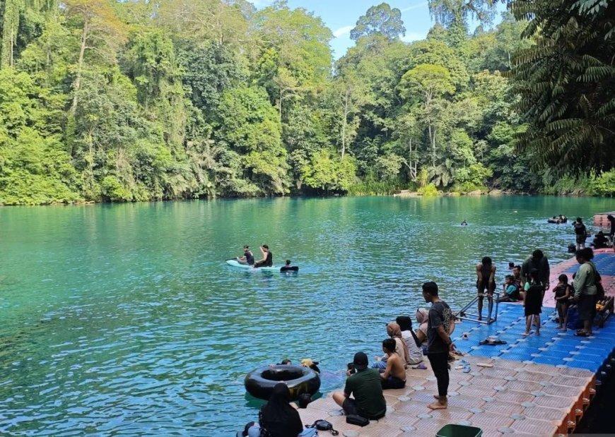 Efek Akses Jembatan Baru, Wisatawan Ke Biduk-Biduk Mebludak di Hari Libur Idul Fitri