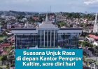 Suasana Unjuk Rasa di Kantor Pemprov Kaltim pada Sore Hari