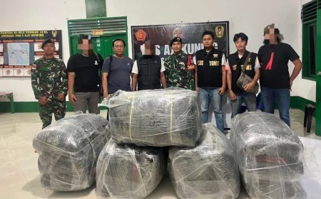 Satgas Pamtas Yonkav 13/SL Amankan Karpet Ilegal di Aji Kuning  Kaltara