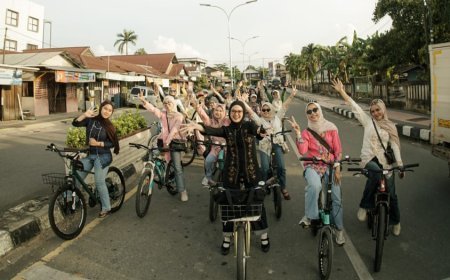 Peringati Hari Kartini, Komunitas Abissia Bike Gelar Gowes WACANA Berkebaya