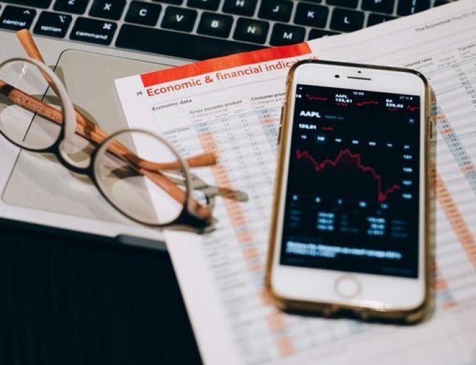 OJK Rilis 95 Pinjol Legal per Maret 2026