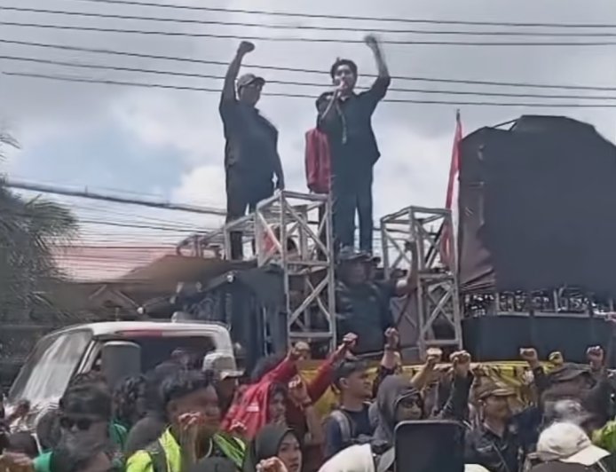 Ribuan Massa Kepung DPRD Kaltim, Desak Audit Kebijakan dan Pemberantasan KKN