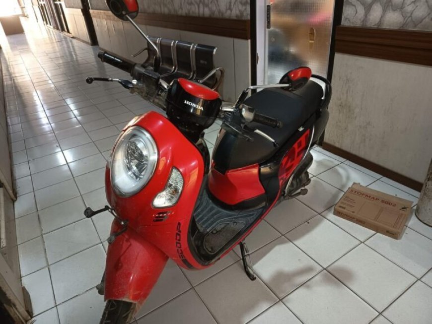 Curanmor Satpol PP Terungkap, Pelaku Sembunyikan Motor di Semak-Semak Teluk Bayur