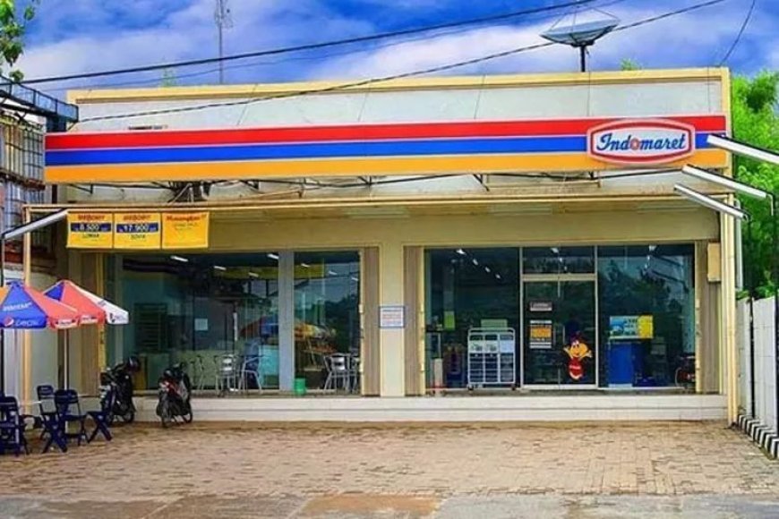 Retail Modern Menjamur, Warung Kecil Terancam