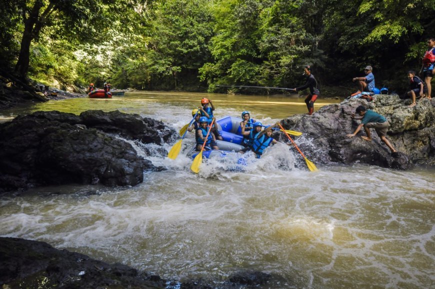 ​Menuju Porprov Kaltim 2026: 16 Atlet Arung Jeram Paser Intensifkan Latihan di Jeram Rantau Buta