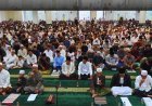 Iduladha 1447 H, Bupati Berau Salat Berjamaah dan Kurban Sapi Limosin di Masjid Agung