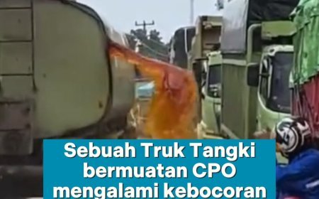 Truk Tangki CPO Bocor, Jalan Dipenuhi Cairan Sawit