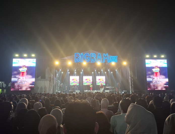 Ribuan Penonton "Ambyar" Bareng Vierratale di Pembukaan BIG BAMS FEST 2026