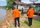 Longsor di Bantaran Sungai Kampung Tumbuh Melayu, Puluhan Rumah Warga Terancam