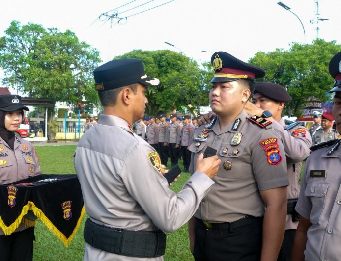 45 Personel Polres Berau Resmi Naik Pangkat, Siap Dongkrak Pelayanan Presisi di Bumi Batiwakkal