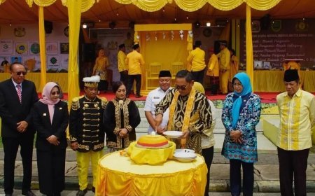Kembali Digelar, Festival Abutta Banua Resmi Dibuka oleh Wagub Kaltim