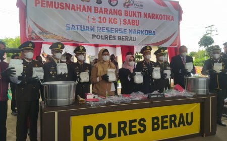Momentum Hari Bhayangkara Ke-80, Polres Berau Musnahkan Barang Bukti Sabu