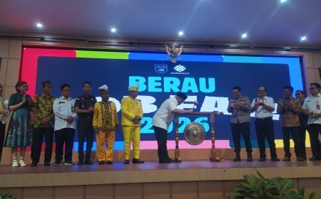 Buka Job Fair 2026, Wabup Gamalis Minta Perusahaan Prioritaskan Tenaga Kerja Lokal