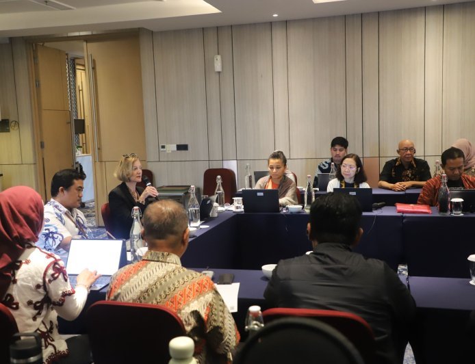 Kaltim dan World Bank Susun Laporan Penutupan Program Penurunan Emisi
