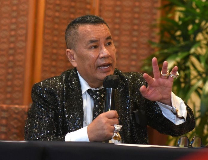 Hotman Paris Resmi Jadi Kuasa Hukum Mantan Jampidsus Kejangung Febrie Ardiansyah