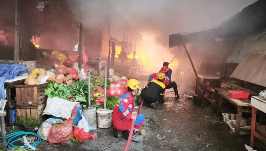 Puluhan Kios di Pasar Sepinggan Balikpapan Ludes Terbakar, Diduga Korsleting Listrik