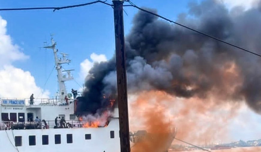 Diduga Akibat Uap BBM, Dek Kapal KM Prince Soya di Pelabuhan Samarinda Sempat Terbakar