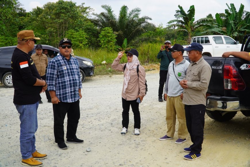 Wabup Gamalis Temui Warga Biatan, Bahas Akses Jalan dan Layanan Dasar