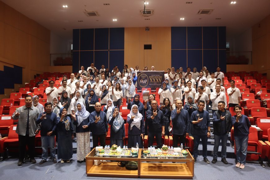 MAP FISIP Unmul Gelar PKKMB Perdana, Bekali Mahasiswa Baru Hadapi Kehidupan Akademik