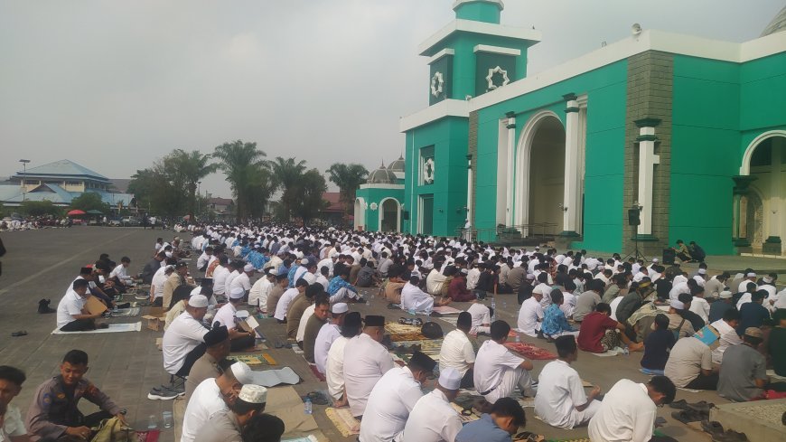 Gelar Sholat Istisqa, Pemkab Berau Harap Segera Turun Hujan