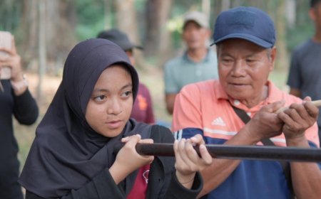 Generasi Muda Dumaring Selami Kearifan Lokal Lewat Belajar dari Maestro