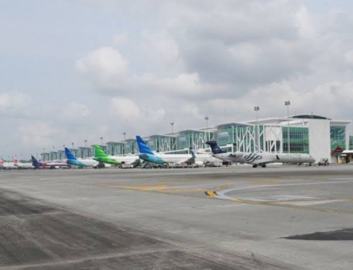 Kabut Asap Karhutla Melonjak, 409 Penerbangan di Kalimantan Terdampak