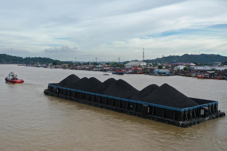 Debit Sungai Mahakam Surut, Distribusi Batu Bara dan BBM di Kaltim Terhambat