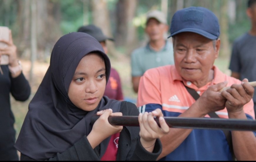 Generasi Muda Dumaring Selami Kearifan Lokal Lewat Belajar dari Maestro